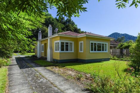 Photo of property in 209 Nile Street, Maitai, Nelson, 7010