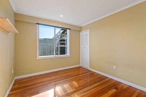 Photo of property in 53 Blake Street, Waitara, 4320