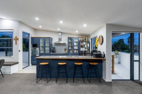 Photo of property in 32 Grantston Drive, Pyes Pa, Tauranga, 3112