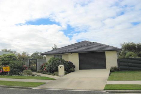 Photo of property in 10 Hannah Place, Holmes Hill, Oamaru, 9401