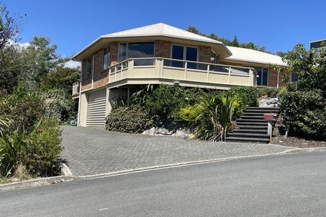 Photo of property in 4 Observatory Terrace, Britannia Heights, Nelson, 7010