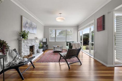Photo of property in 1/50 Muir Avenue, Mangere Bridge, Auckland, 2022
