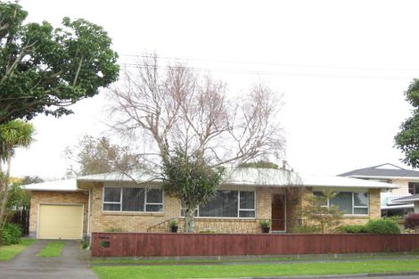 Photo of property in 3 Selwyn Street, Lower Vogeltown, New Plymouth, 4310
