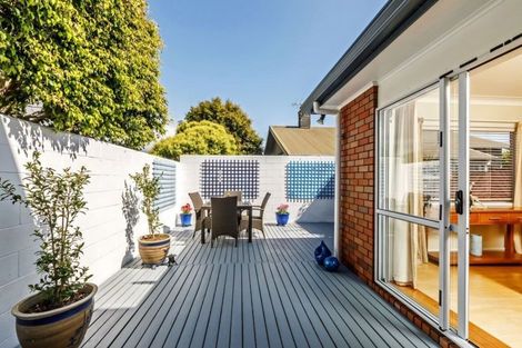 Photo of property in 1/26 Esmonde Road, Takapuna, Auckland, 0622