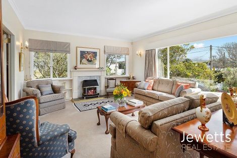 Photo of property in 19 Duthie Street, Karori, Wellington, 6012