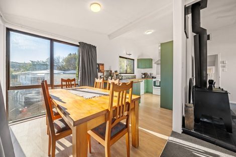 Photo of property in 6 Longfellow Street, Trentham, Upper Hutt, 5018