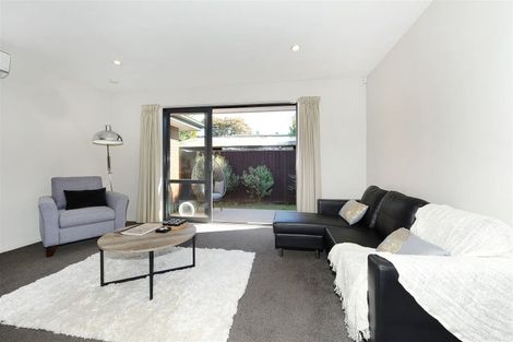 Photo of property in 31d Walpole Street, Waltham, Christchurch, 8023