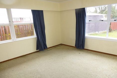 Photo of property in 33 Nevada Road, Silverdale, Hamilton, 3216