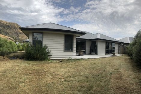 Photo of property in 25 Risinghurst Terrace, Lower Shotover, Queenstown, 9304