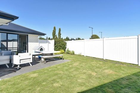 Photo of property in 3 Springbrook Close, Rangiora, 7400