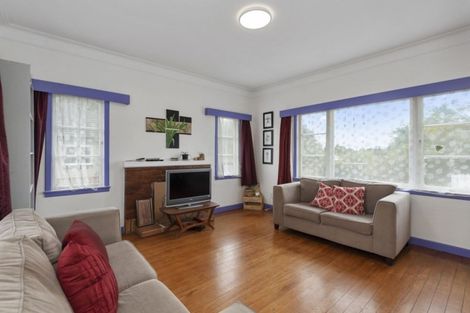 Photo of property in 239 Cambridge Road, Hillcrest, Hamilton, 3216