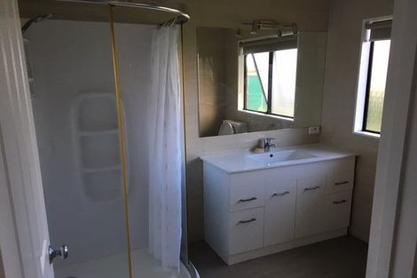 Photo of property in 21 Raratuna Street, Turua, Thames, 3574