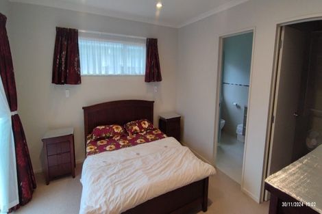 Photo of property in 13 Manene Street, Wattle Downs, Auckland, 2103