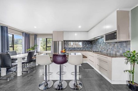 Photo of property in 2/33 Seaward Place, Wattle Downs, Auckland, 2103