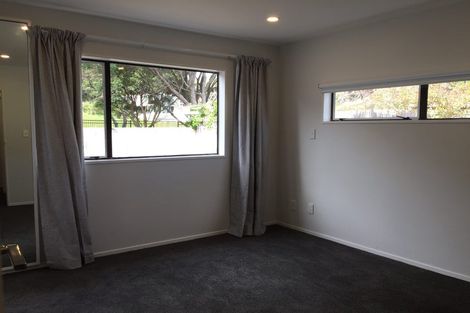 Photo of property in 19a Mantell Street, Seatoun, Wellington, 6022