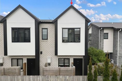 Photo of property in 7/12 Charlemont Street, Whitiora, Hamilton, 3200