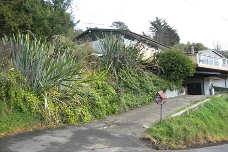 Photo of property in 32 Ravenswood Road, Saint Clair, Dunedin, 9012