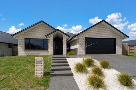 Photo of property in 2 Keri Rua Road, Leamington, 3495