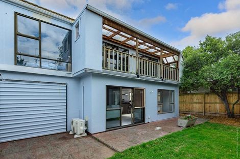 Photo of property in 2/147 Springfield Road, St Albans, Christchurch, 8014