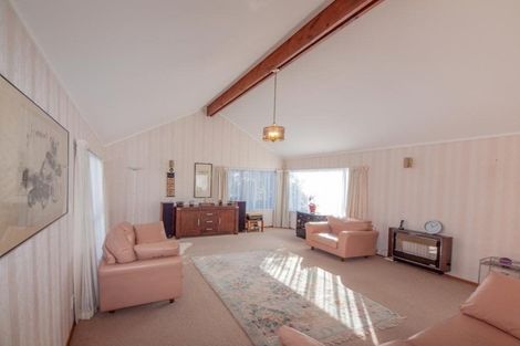 Photo of property in 36 Burbank Crescent, Churton Park, Wellington, 6037