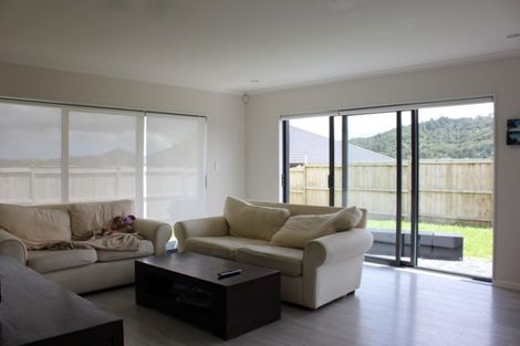 Photo of property in 4 Pohue Avenue, Huapai, Kumeu, 0810