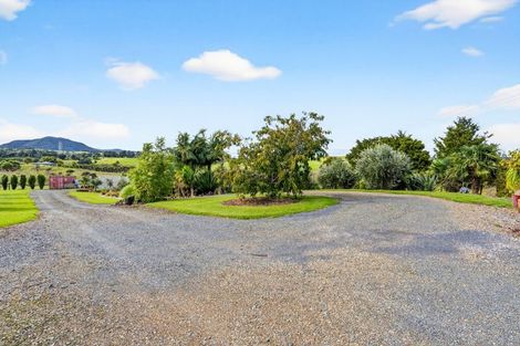 Photo of property in 252 Oneriri Road, Kaiwaka, 0573