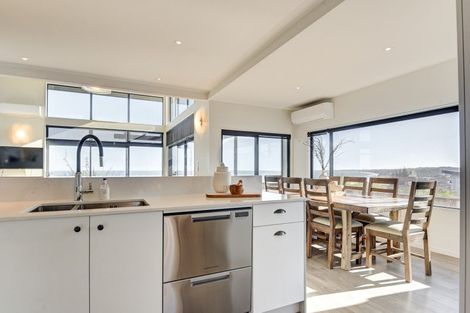 Photo of property in 107 Peat Avenue, Kai Iwi, Whanganui, 4574