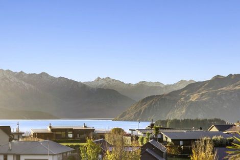 Photo of property in 30 Niger Street, Wanaka, 9305
