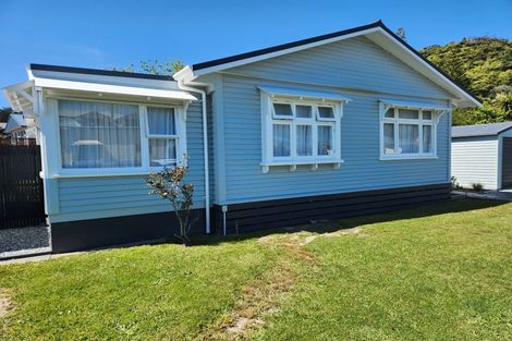 Photo of property in 43 Milton Road, Greymouth, 7805