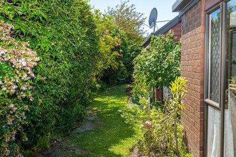 Photo of property in 2/9a Chilcombe Street, Ilam, Christchurch, 8041