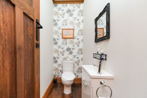 Photo of property in 34 Roy Street, Palmerston North, 4410