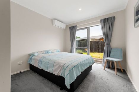 Photo of property in 2/7 Rutherford Street, Chedworth, Hamilton, 3210