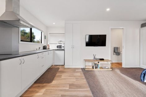 Photo of property in 32 Kayforce Road, Ocean View, Dunedin, 9035