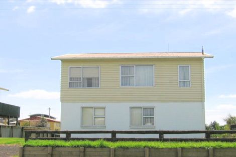 Photo of property in 1285 Papamoa Beach Road, Papamoa Beach, Papamoa, 3118