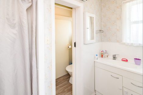 Photo of property in 8 Anakiwa Street, Kelvin Grove, Palmerston North, 4414