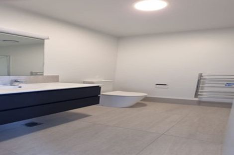 Photo of property in 23/11 Carlos Drive, Flat Bush, Auckland, 2016