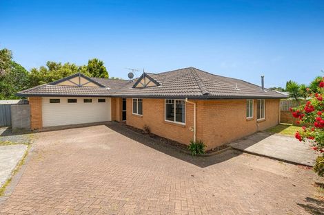 Photo of property in 58 Rivervale Grove, Stanmore Bay, Whangaparaoa, 0932
