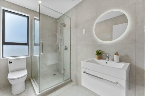 Photo of property in 9 Rosedale Road, Pinehill, Auckland, 0632