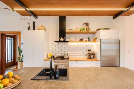 Photo of property in 113 Nelson Crescent, Napier South, Napier, 4110