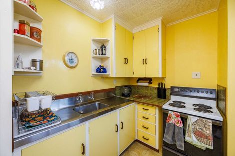 Photo of property in 72 Nash Parade, Foxton Beach, Foxton, 4815