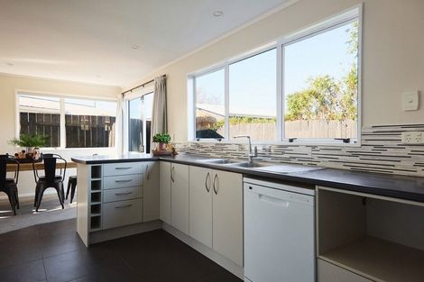 Photo of property in 40 Concord Avenue, Mount Maunganui, 3116