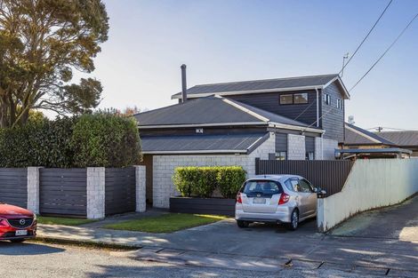 Photo of property in 8 Brixton Street, Islington, Christchurch, 8042