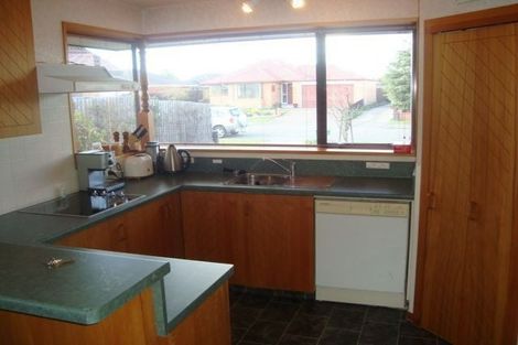 Photo of property in 20 Kintyre Drive, Broomfield, Christchurch, 8042