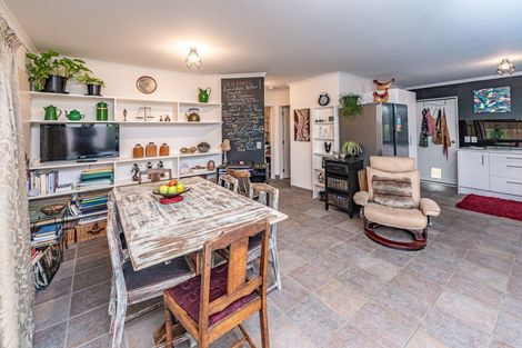 Photo of property in 6 Gorran Avenue, Gonville, Whanganui, 4501