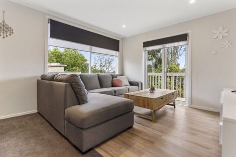 Photo of property in 37 Whitford Road, Howick, Auckland, 2014