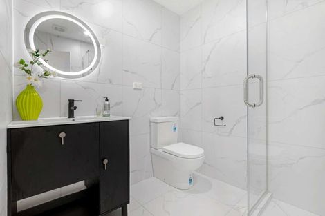 Photo of property in 3/1 Waters Place, New Lynn, Auckland, 0600