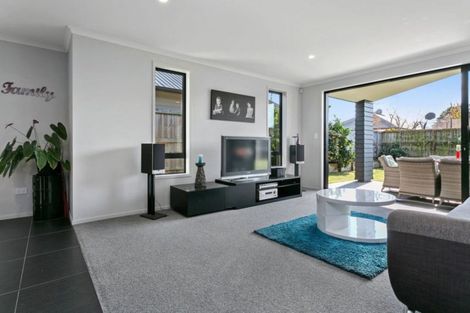 Photo of property in 34 Tulip Drive, Cambridge, 3434