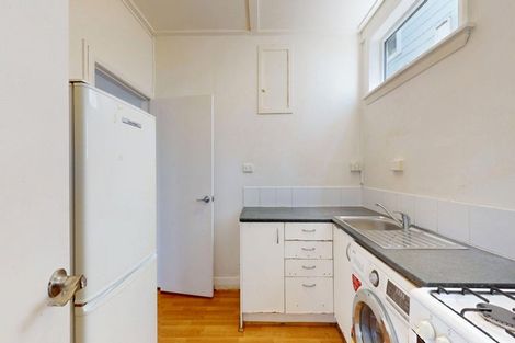 Photo of property in 5 Buckingham Street, Melrose, Wellington, 6023