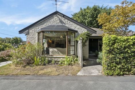 Photo of property in 1/9 Bryndwr Road, Fendalton, Christchurch, 8052