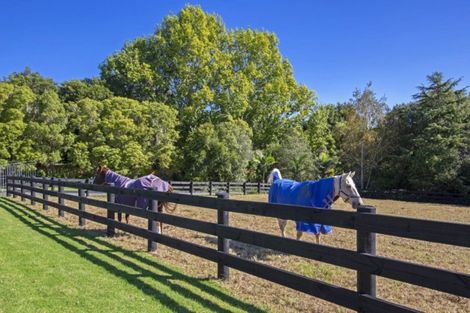 Photo of property in 80 Clifton Road, Whitford, Howick, 2571